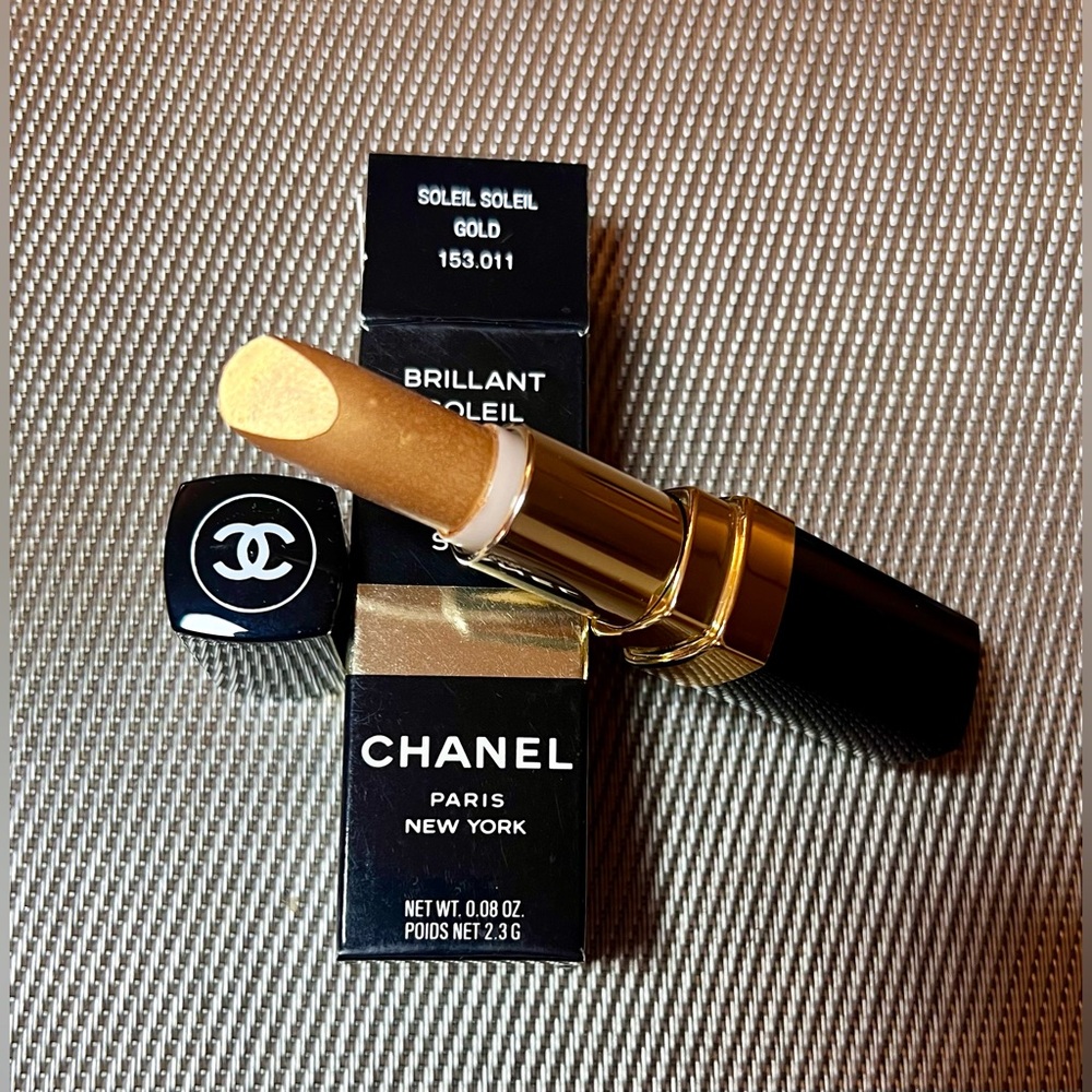 💯Auth Chanel Brilliant Soleil Sheer Brilliance Lipstick in “Gold” ULTRA RARE!!!
